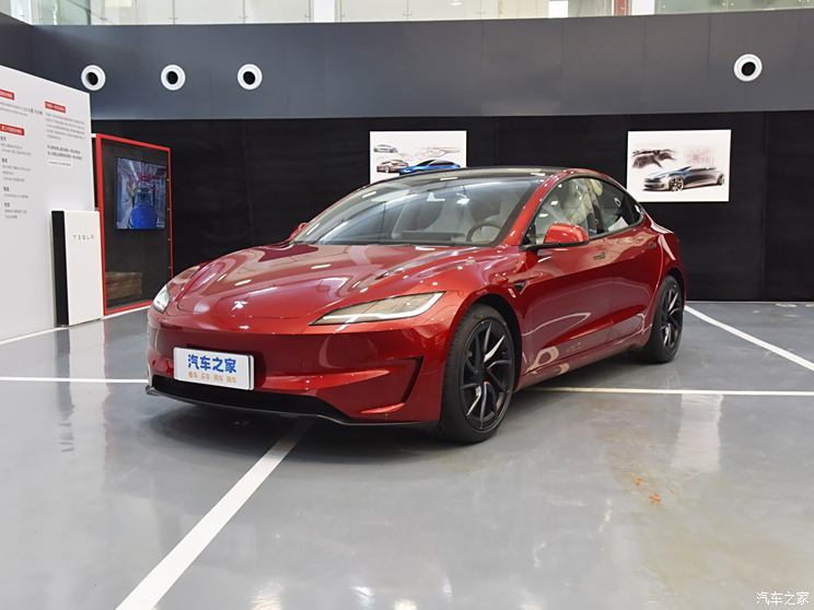 特斯拉Model 3高性能版国内开启交付